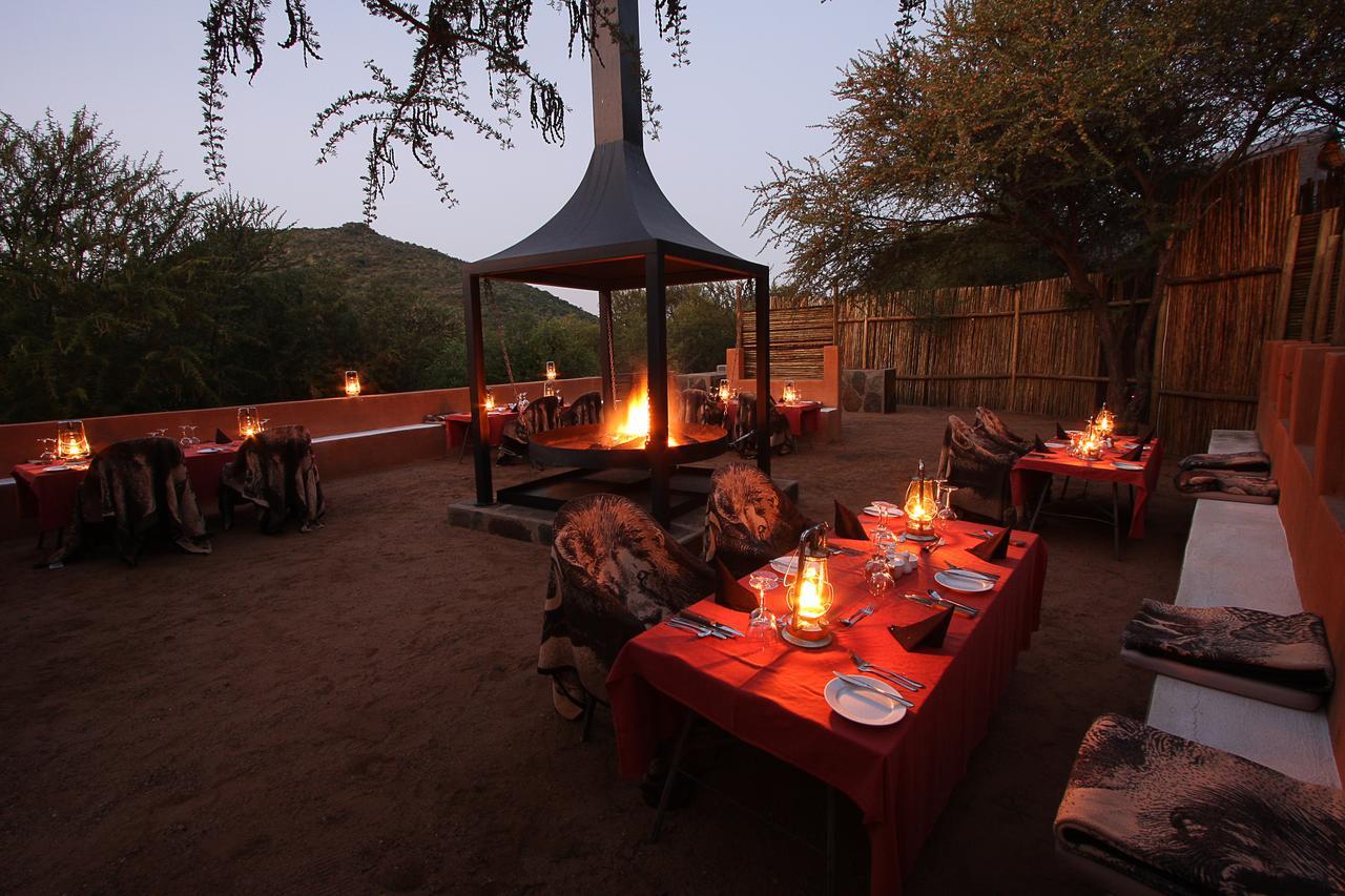 Tau Game Lodge Madikwe viltreservat Exteriör bild